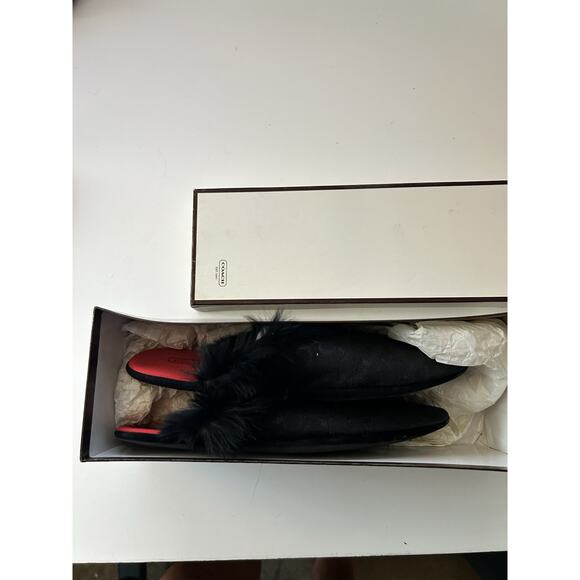 Auth Coach Signature Black Rabbit Fur Slippers Slides Sz 8 - Picture 8 of 10